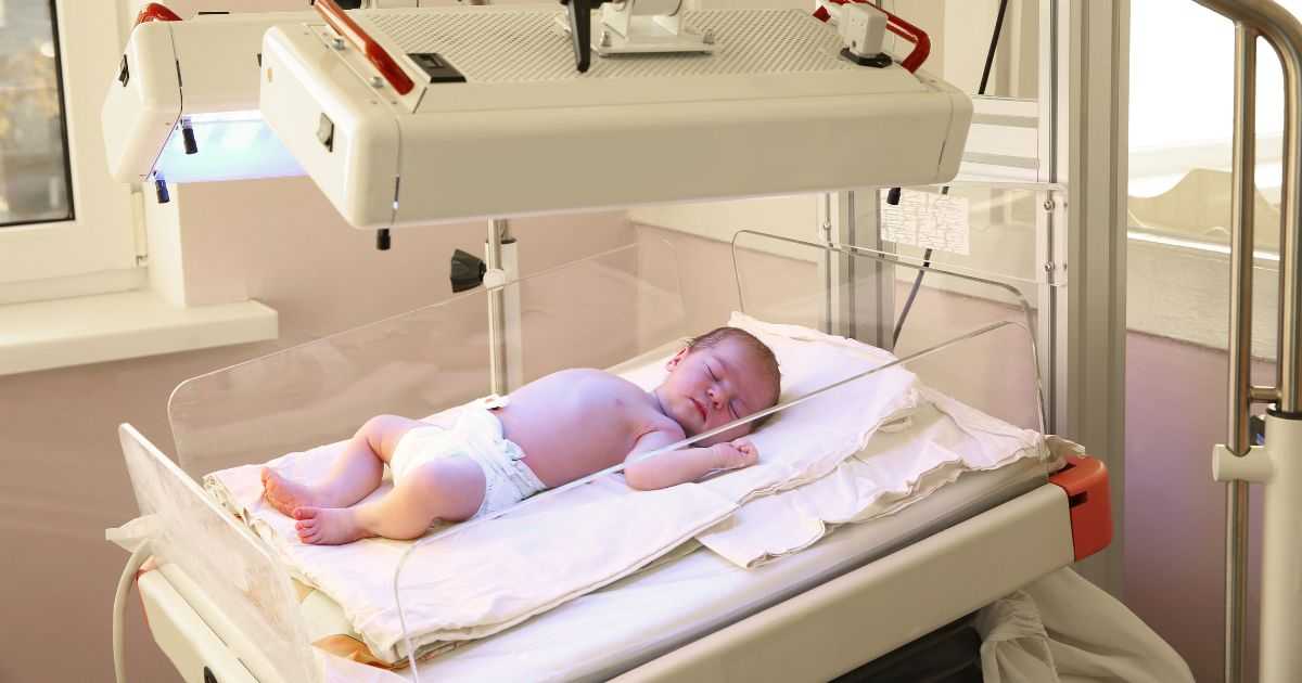 体外受精で双子を妊娠した場合によく見られるリスク